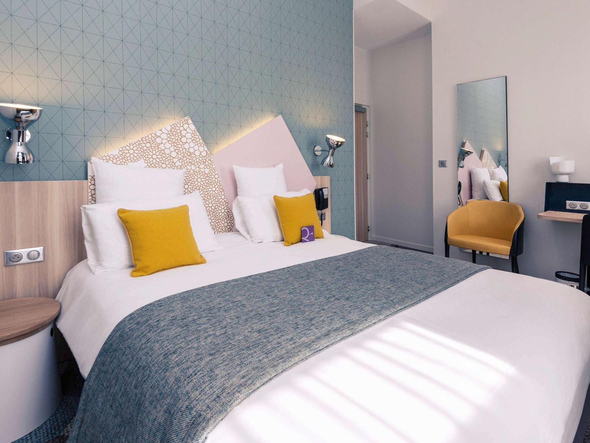 Mercure Centre Porte Du Luxembourg Hotel 4*