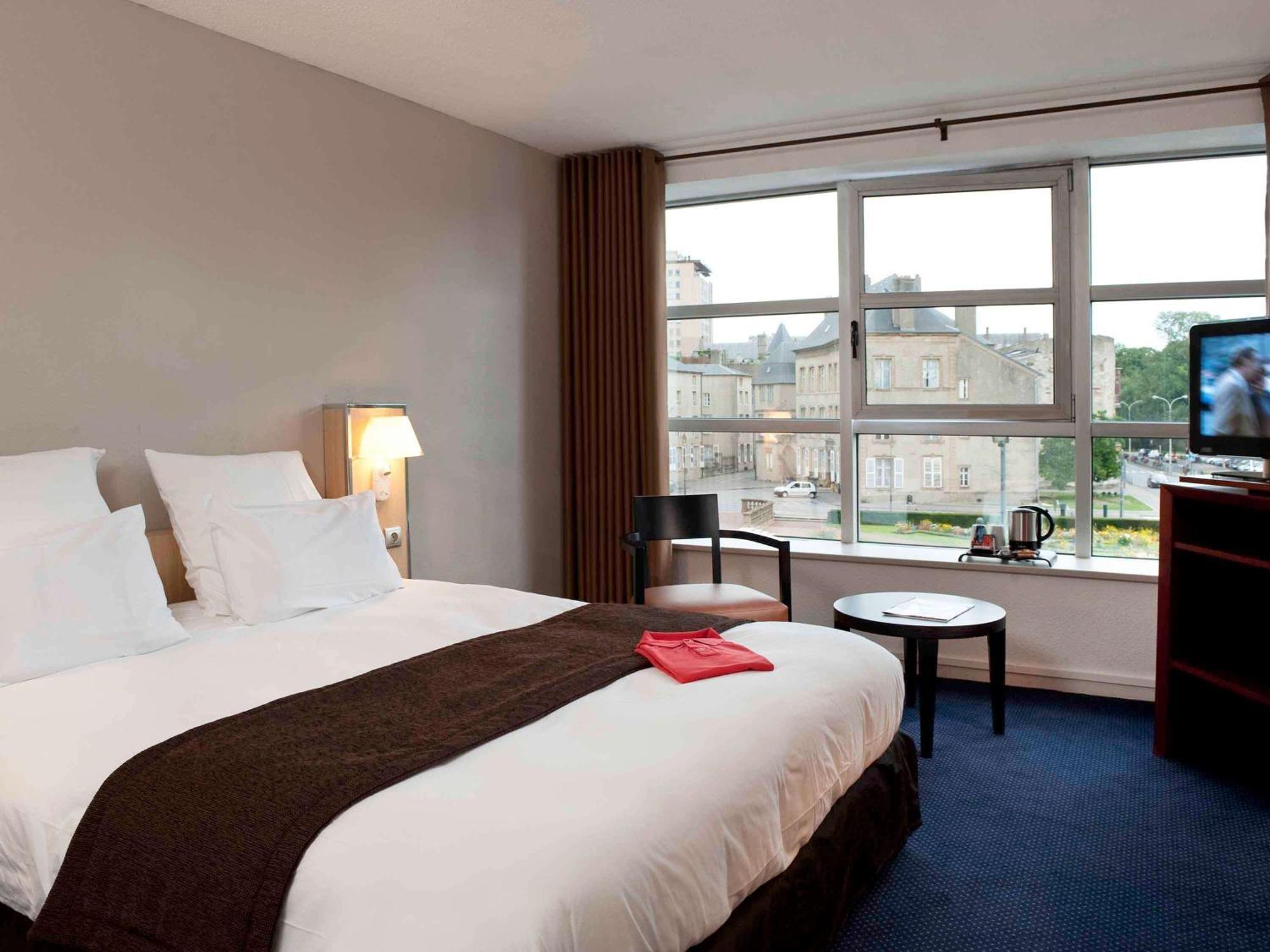 Hotel Mercure Centre Porte Du Luxembourg 4*